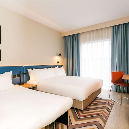 แฮมป์ตัน บาย ฮิลตัน แบล็คเบิร์น Hotel แบล็กเบิร์น ภายนอก รูปภาพ