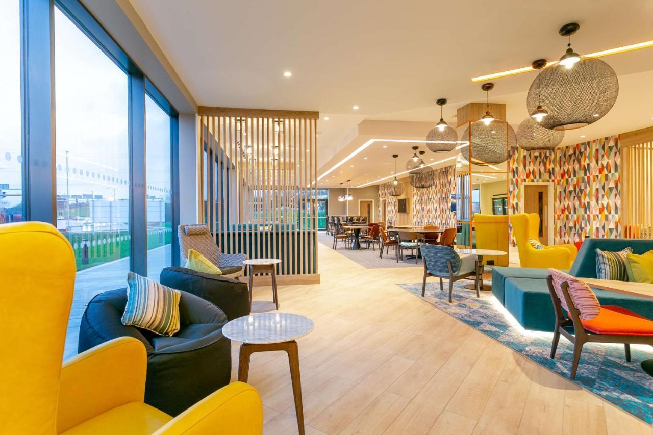 แฮมป์ตัน บาย ฮิลตัน แบล็คเบิร์น Hotel แบล็กเบิร์น ภายนอก รูปภาพ
