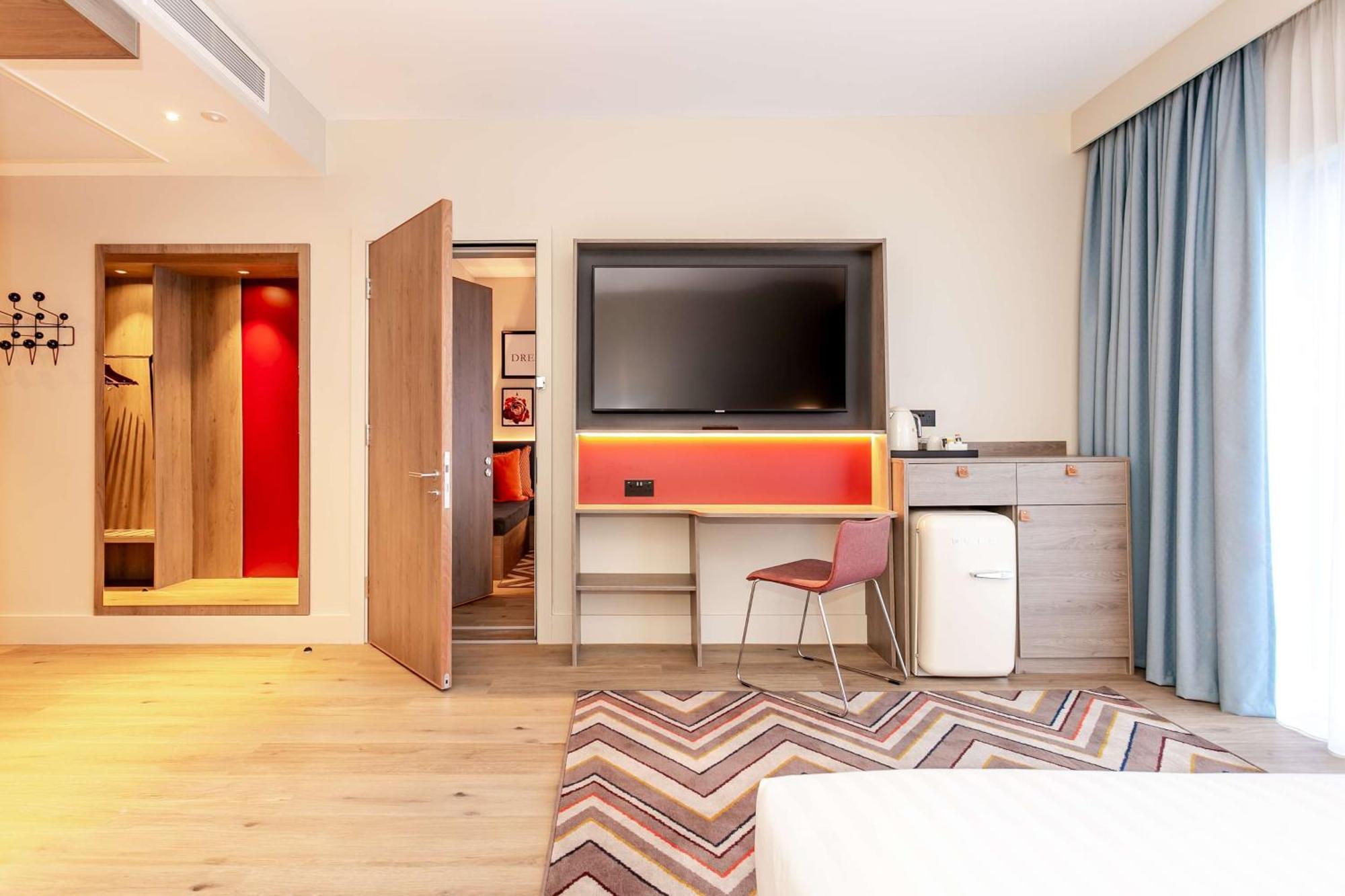 แฮมป์ตัน บาย ฮิลตัน แบล็คเบิร์น Hotel แบล็กเบิร์น ภายนอก รูปภาพ